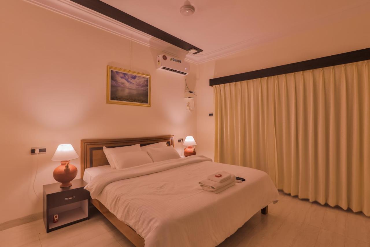 Pinnacle Blue By The Beach Calangute Εξωτερικό φωτογραφία