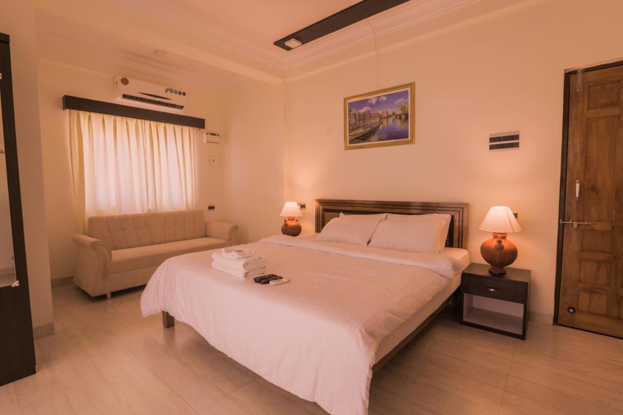 Pinnacle Blue By The Beach Calangute Εξωτερικό φωτογραφία