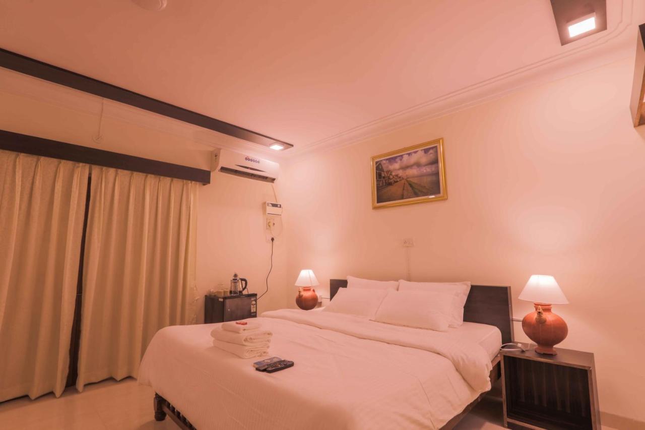 Pinnacle Blue By The Beach Calangute Εξωτερικό φωτογραφία